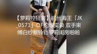 《嫖娼不带套》老哥夜晚城中村扫街快餐两个站街卖淫女红衣妹还不错逼逼粉嫩中途老哥给大家科普性病知识