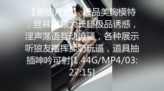 21 性奴跪地销魂吃鸡巴，被我一顿猛插，深喉