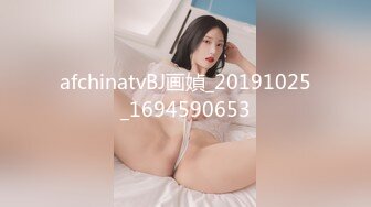 【OnlyFans】逃亡JJ爱KK，狂干群P，大型淫乱场面，两人真实夫妻，女的身材超级棒，群p的场面太过震撼 47